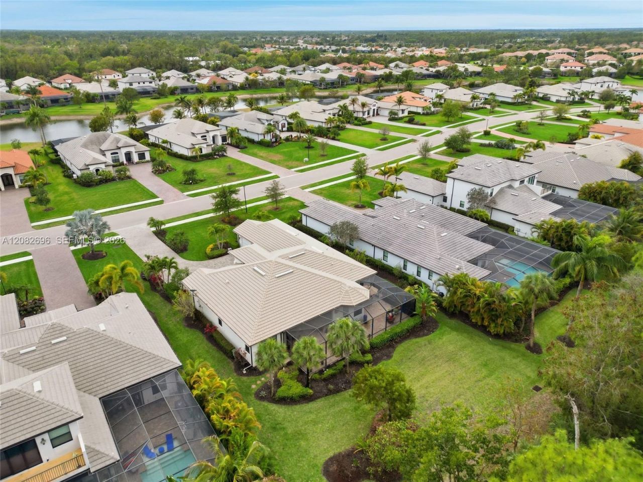 2303 Somerset Pl , Naples, FL 34120 Photo