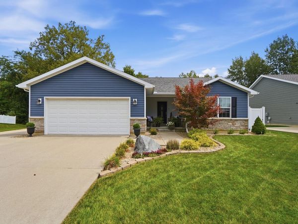 4158 Midfield Street, Springfield, OH 45503