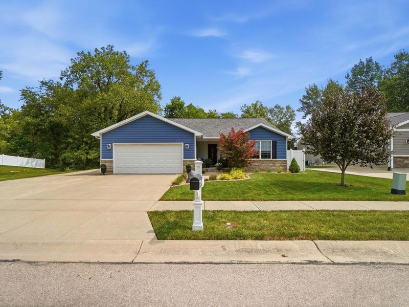 4158 Midfield Street, Springfield, OH 45503 Photo 2