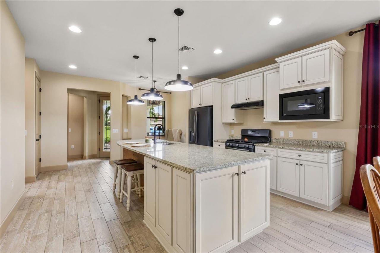 17523 Hampton Falls Terrace, Bradenton, FL 34202 Photo