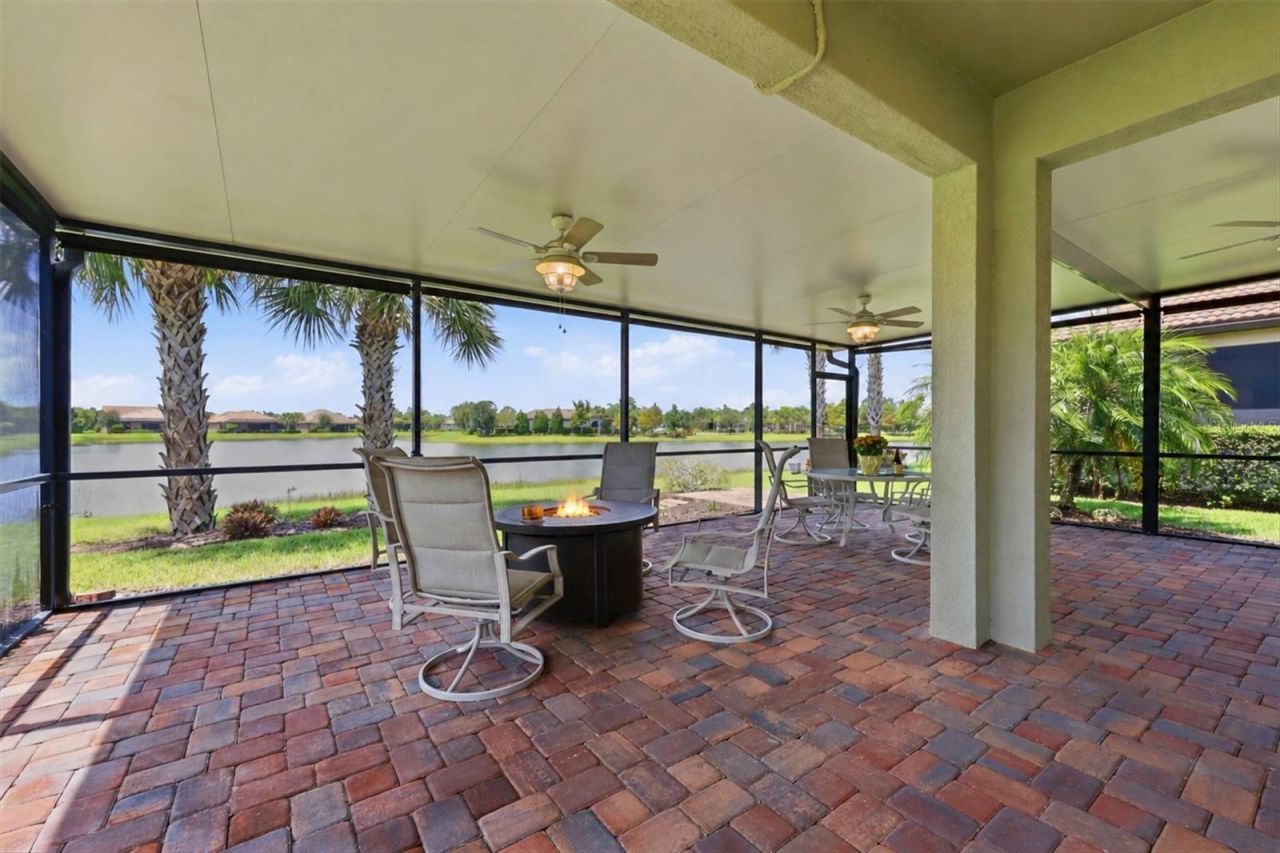 17523 Hampton Falls Terrace, Bradenton, FL 34202 Photo