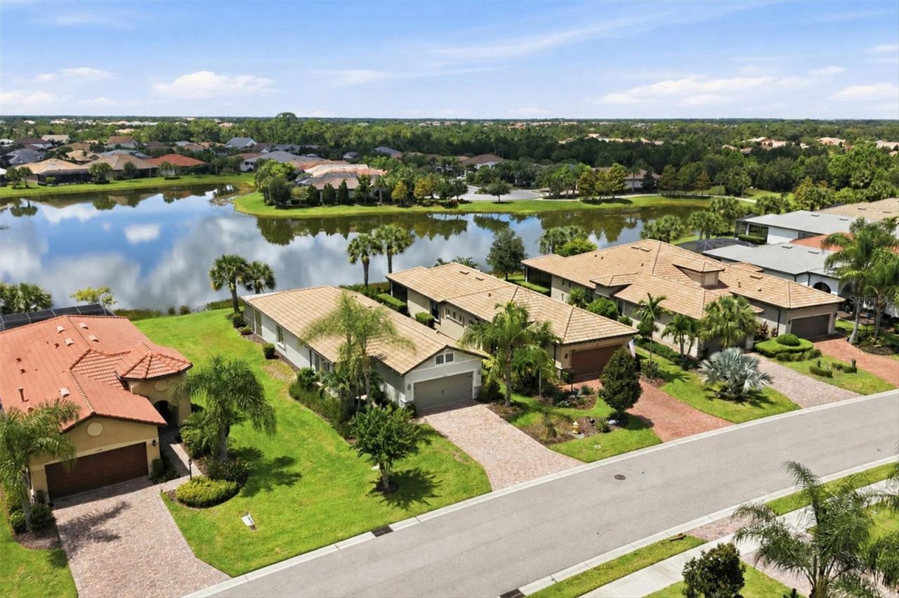 17523 Hampton Falls Terrace, Bradenton, FL 34202 Photo