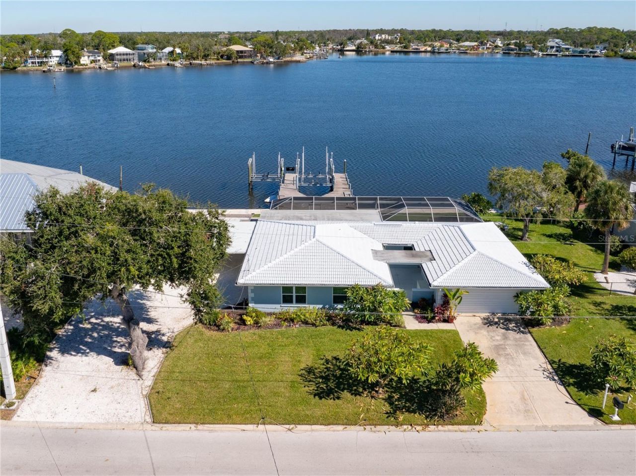 5027 Waterside Drive , Port Richey, FL 34668 Photo