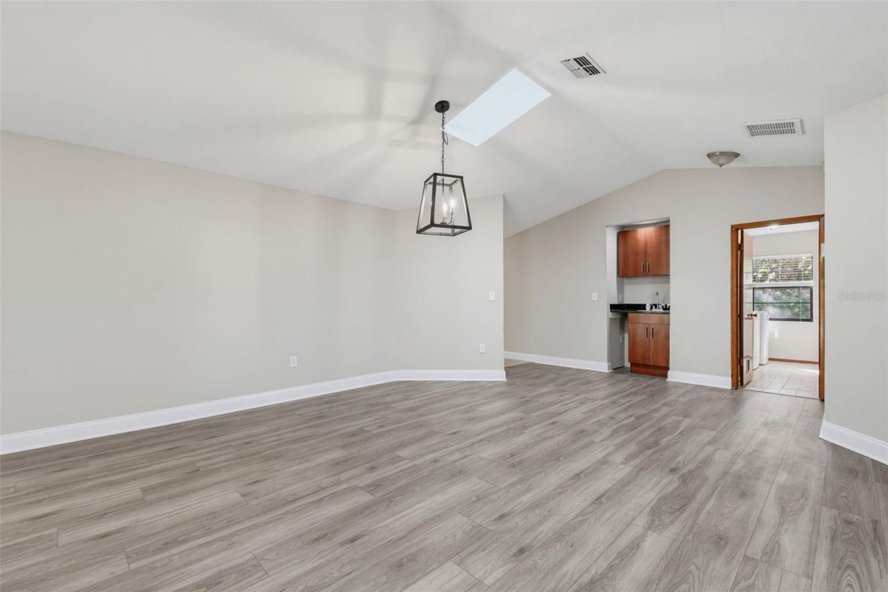 7256 Royal Oak Drive, Spring Hill, FL 34607 Photo