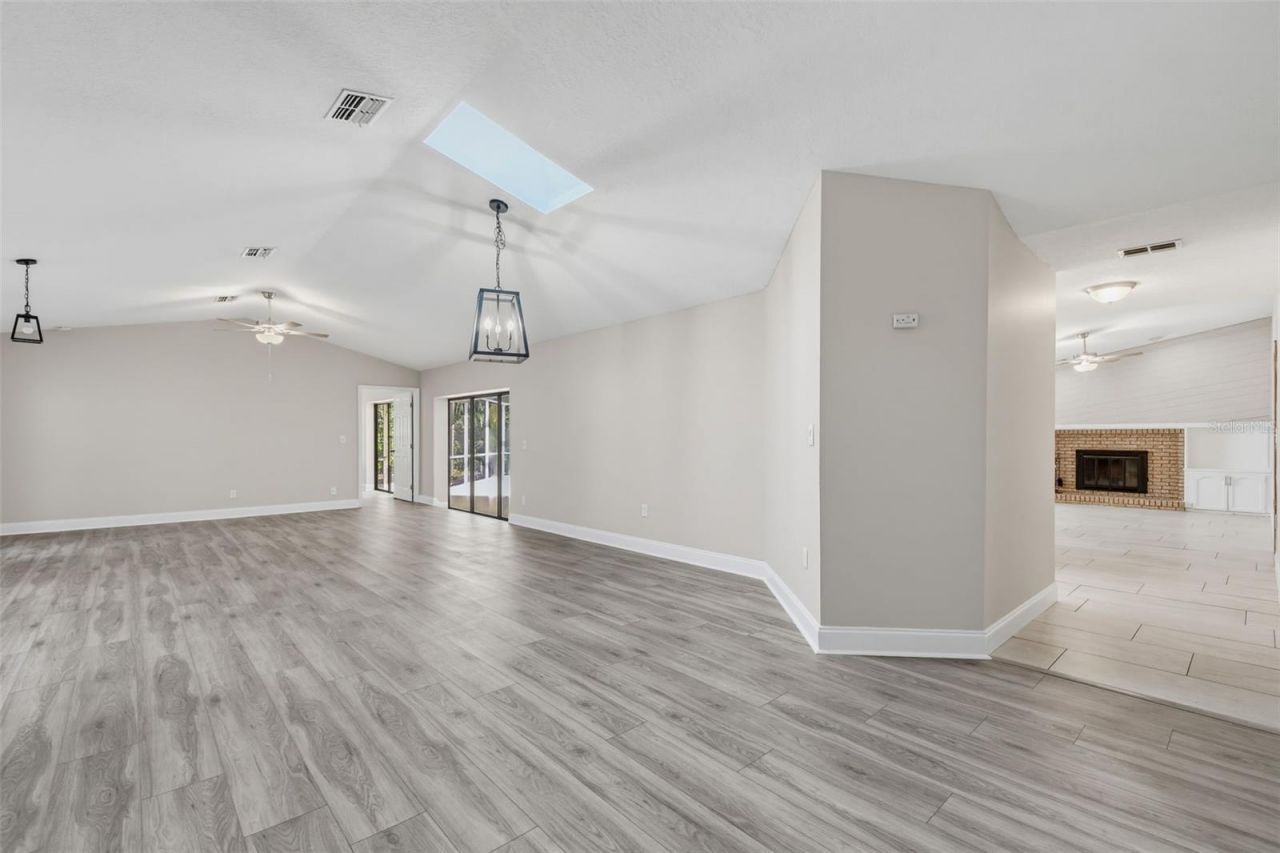 7256 Royal Oak Drive, Spring Hill, FL 34607 Photo