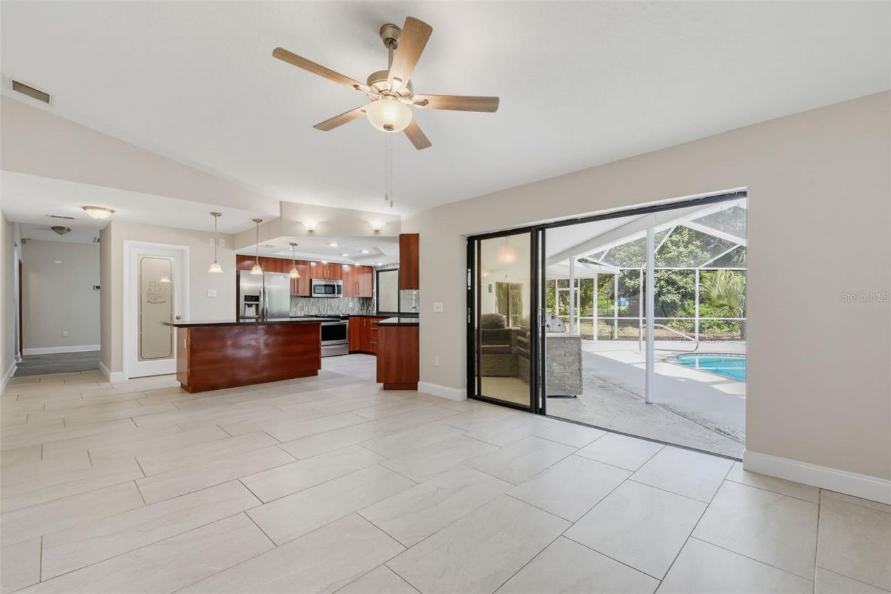 7256 Royal Oak Drive, Spring Hill, FL 34607 Photo