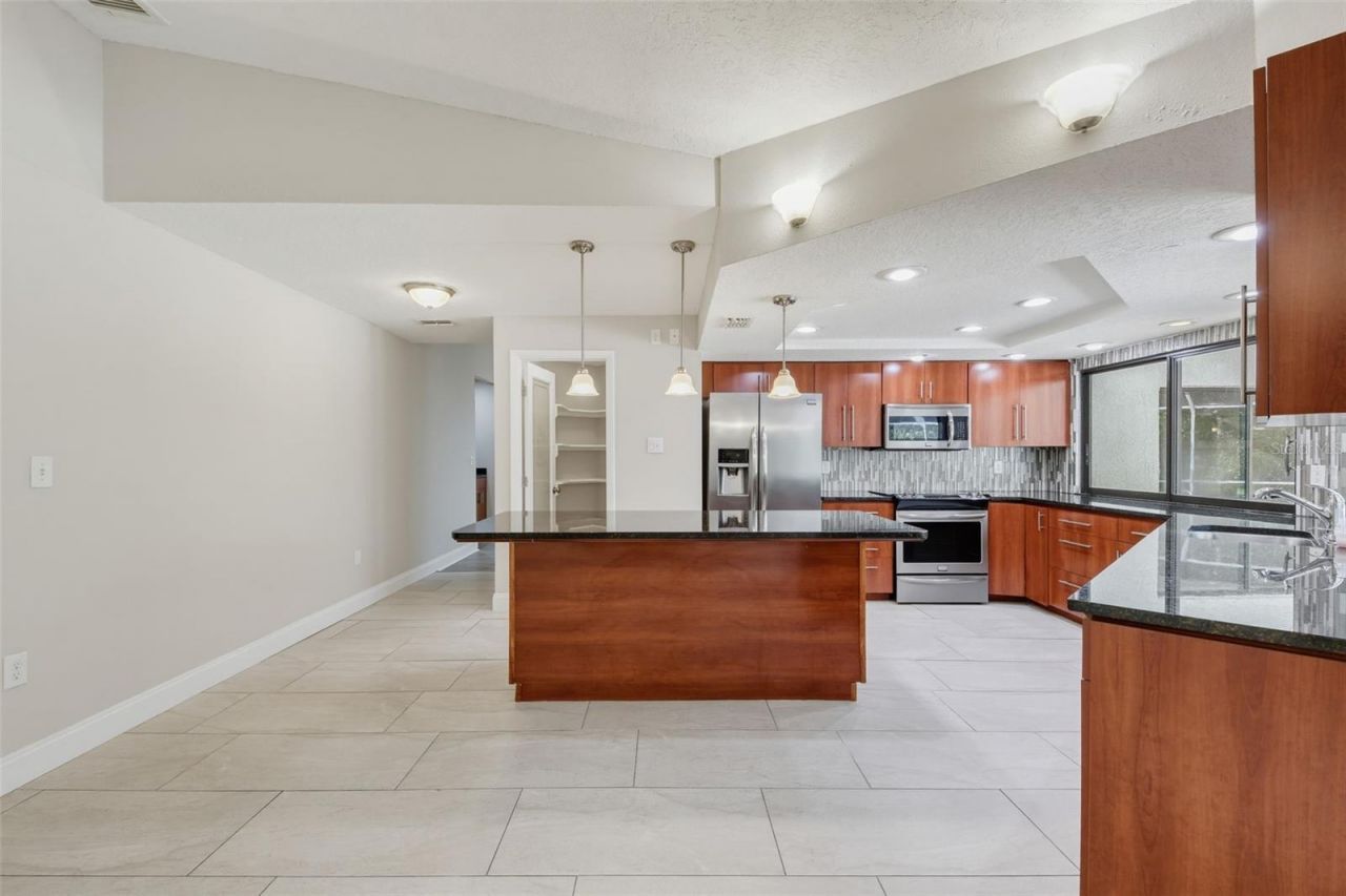7256 Royal Oak Drive, Spring Hill, FL 34607 Photo
