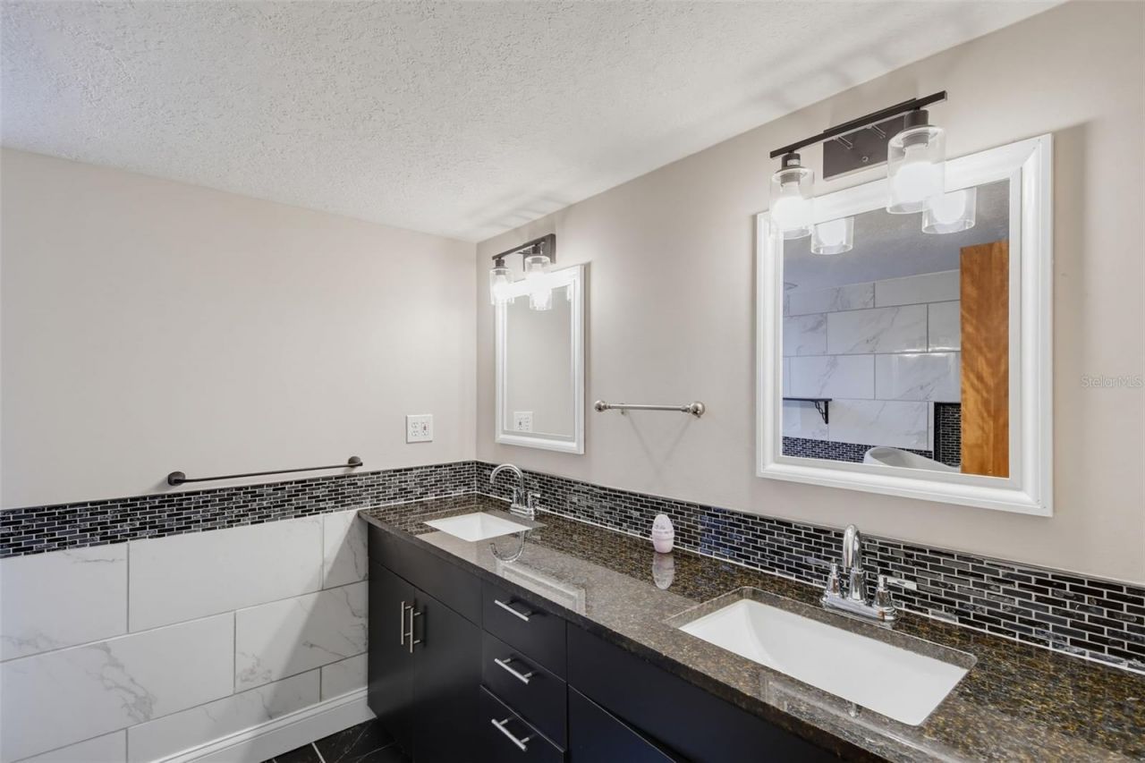 7256 Royal Oak Drive, Spring Hill, FL 34607 Photo