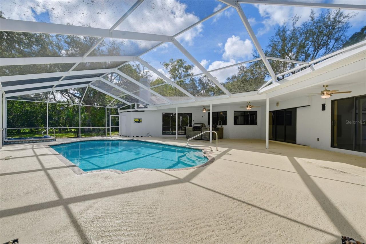 7256 Royal Oak Drive, Spring Hill, FL 34607 Photo