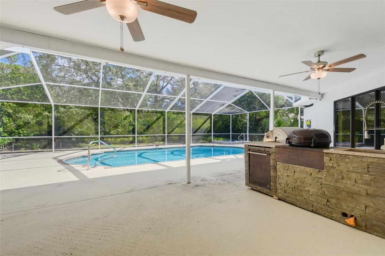 7256 Royal Oak Drive, Spring Hill, FL 34607 Photo