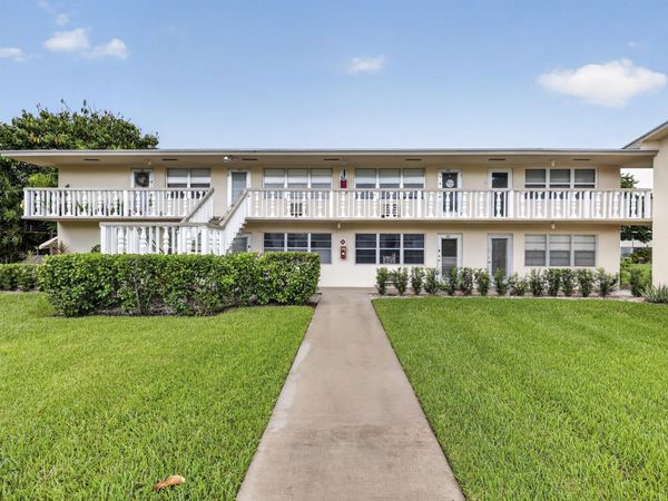 210 CANTERBURY J, Unit 210, West Palm Beach, FL 33417