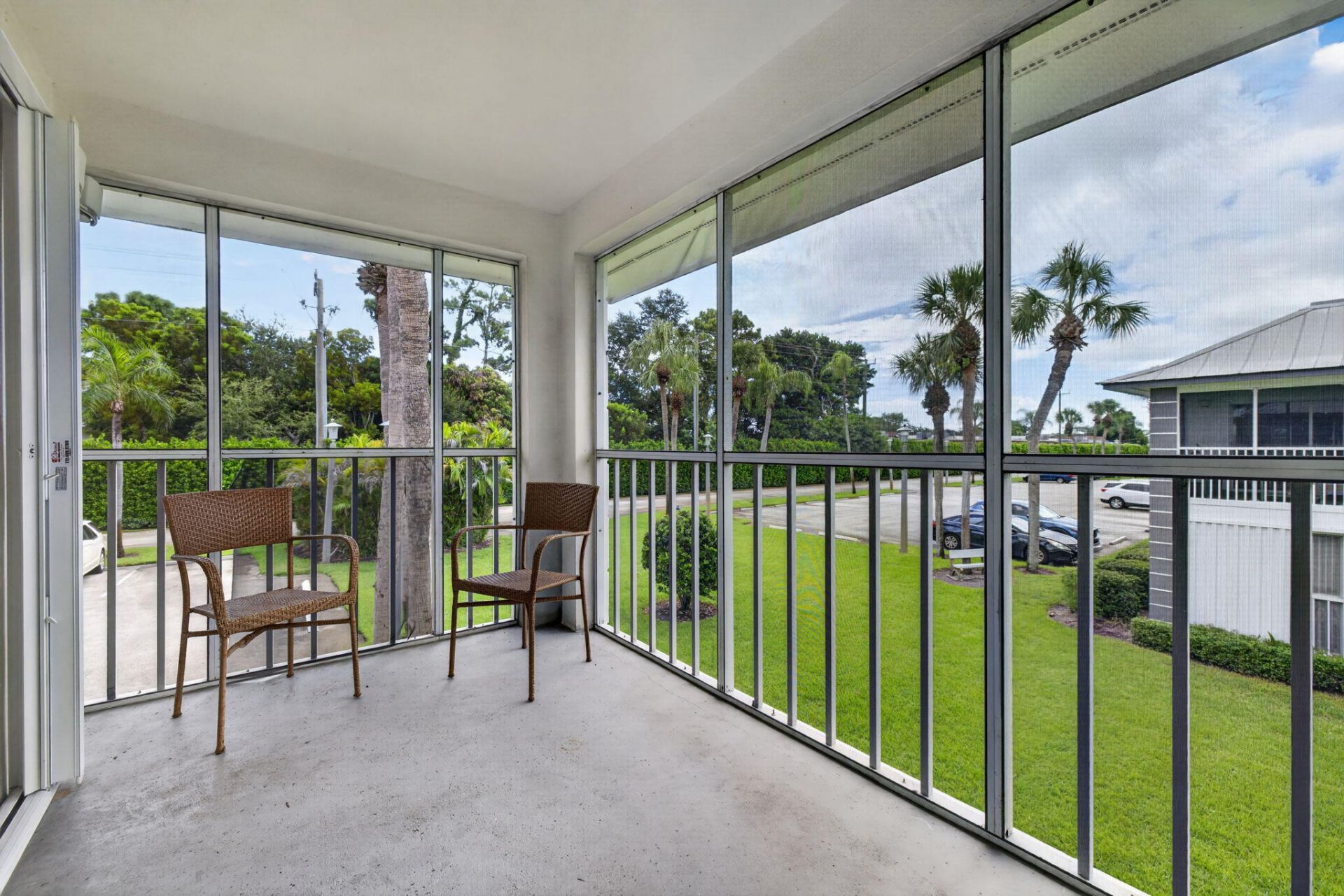 803 SE Central Parkway, Unit 9, Stuart, FL 34994 Photo