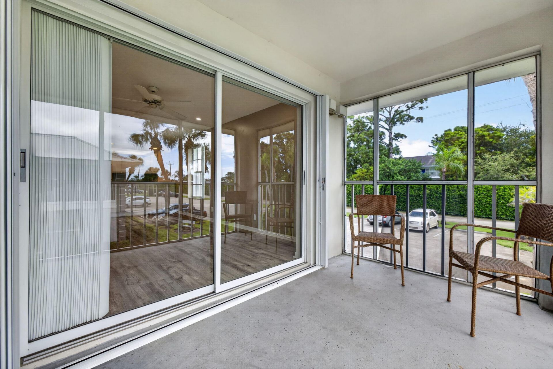 803 SE Central Parkway, Unit 9, Stuart, FL 34994 Photo