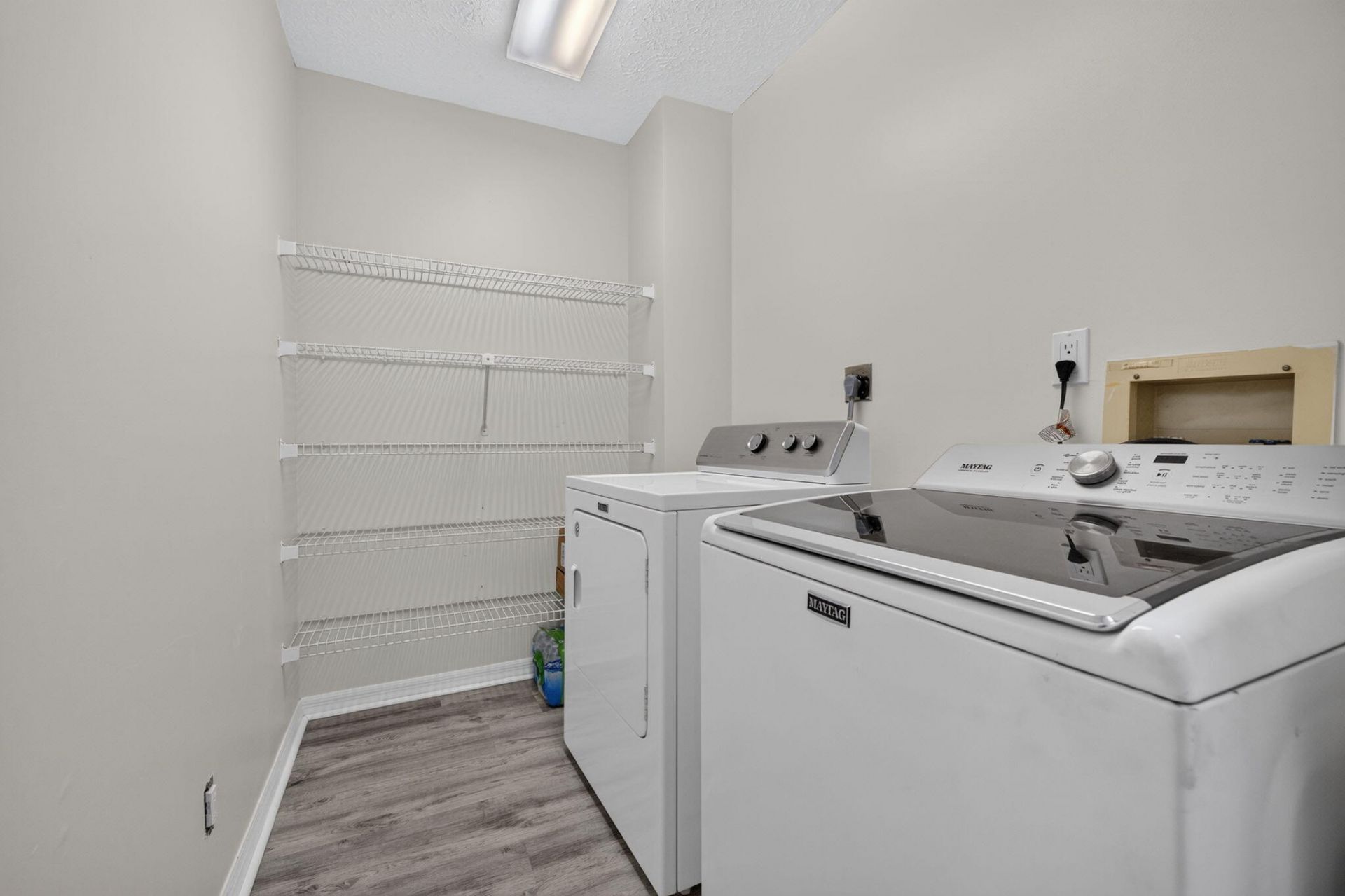 803 SE Central Parkway, Unit 9, Stuart, FL 34994 Photo