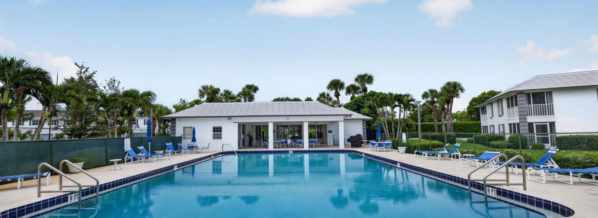 803 SE Central Parkway, Unit 9, Stuart, FL 34994 Photo