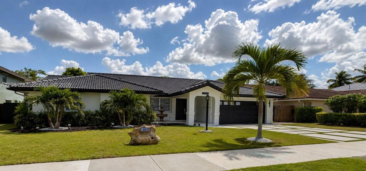 14846 SW 168th Ter , Miami, FL 33187 Photo