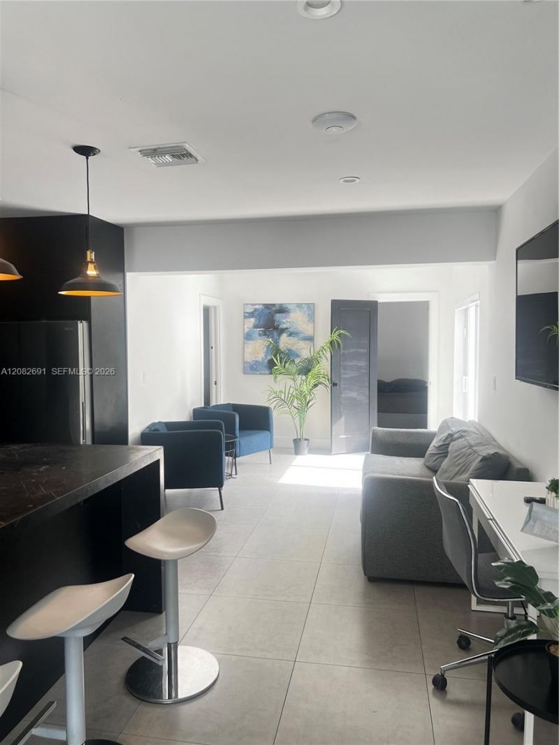 15 NW 52nd St , Miami, FL 33127 Photo