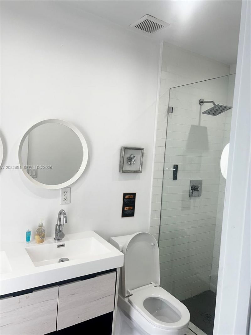 15 NW 52nd St , Miami, FL 33127 Photo