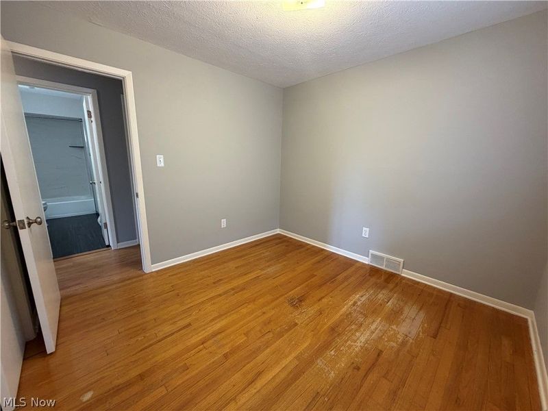 9711 Idlewood Drive, Brooklyn, OH 44144 Photo 15