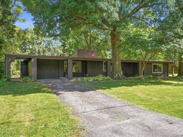 9084 Arrowhead Court, Cincinnati, OH 45231