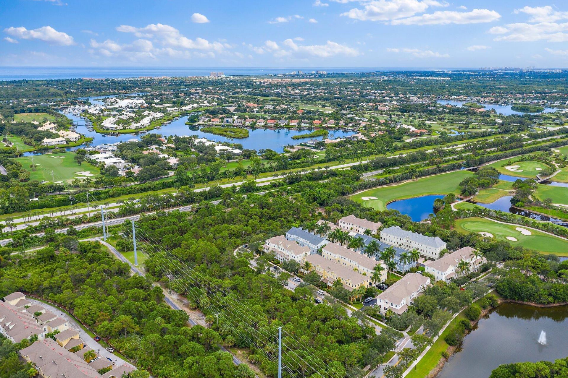 356 W Thatch Palm Circle, Unit 105, Jupiter, FL 33458 Photo