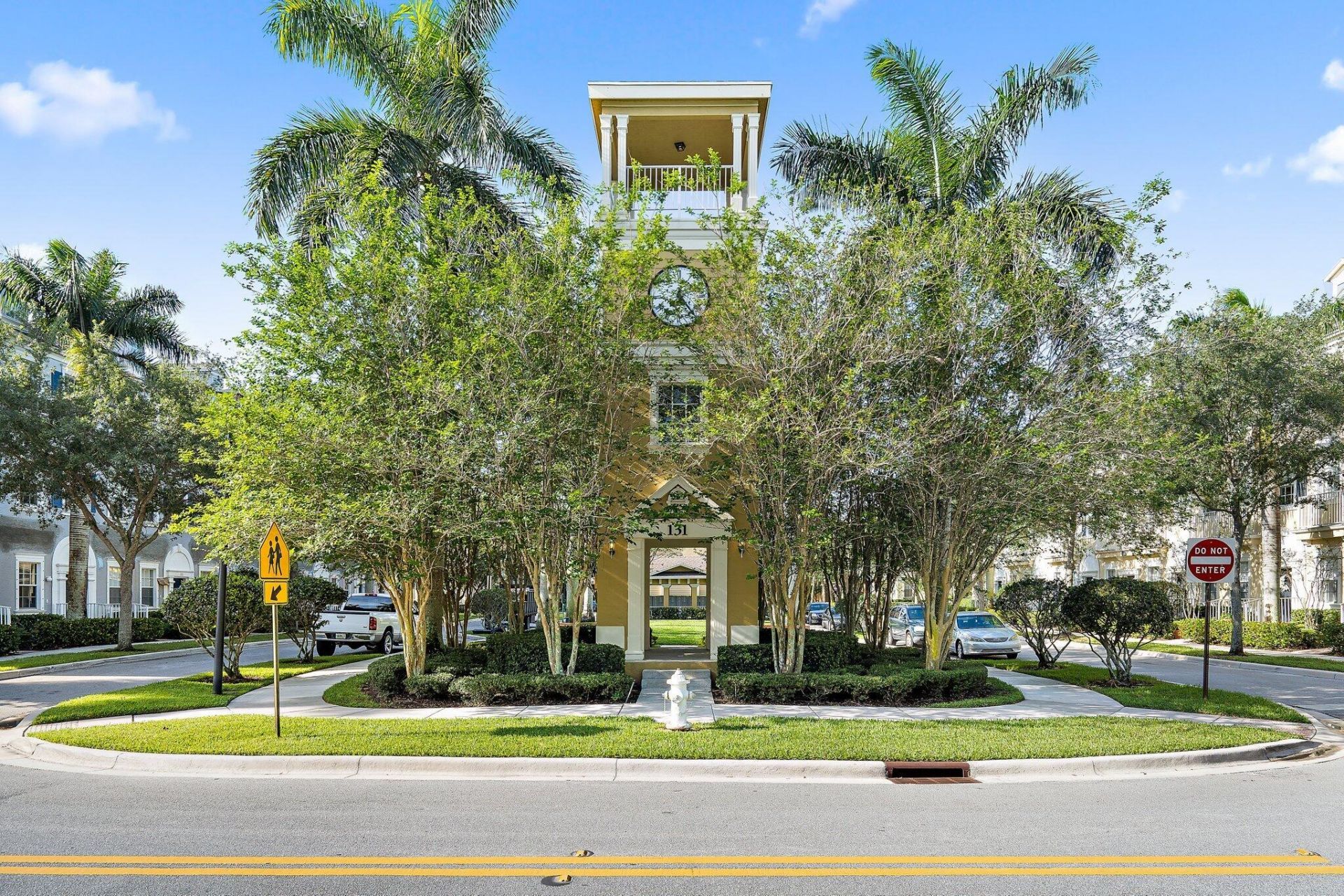 356 W Thatch Palm Circle, Unit 105, Jupiter, FL 33458 Photo