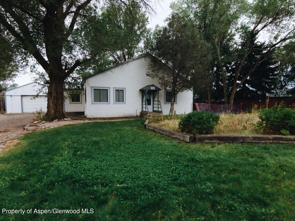 1424 E Victory Way, Craig, CO 81625