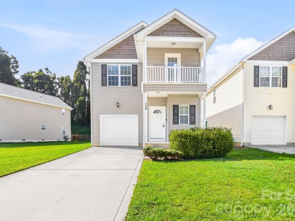 110 Lookout Point Place, Mooresville, NC 28115
