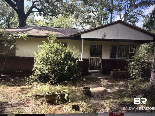 6102 Lorma Road, Mobile, AL 36608