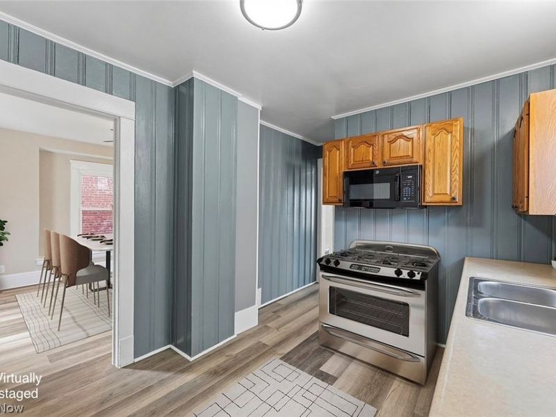 2217 Broadway, Lorain, OH 44052 Photo 11