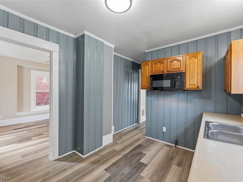 2217 Broadway, Lorain, OH 44052 Photo 13