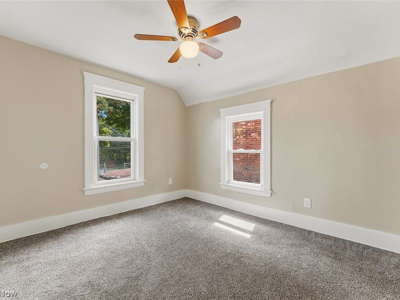 2217 Broadway, Lorain, OH 44052 Photo 23