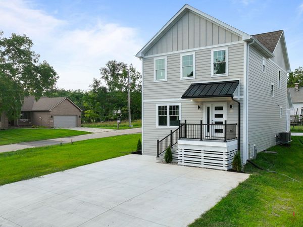 W3824 Lakeview Dr, Geneva, WI 53147
