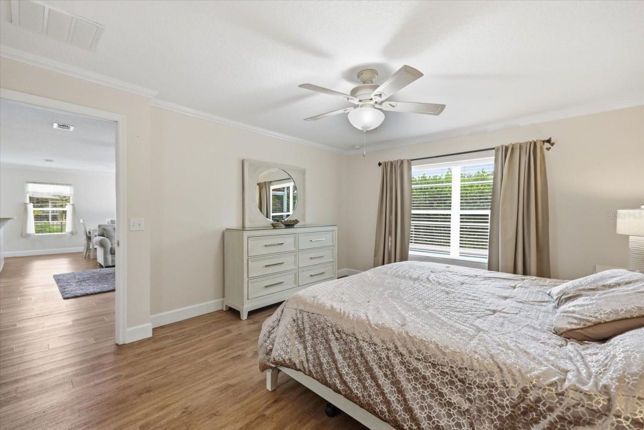 305 65th Avenue E, Bradenton, FL 34203 Photo