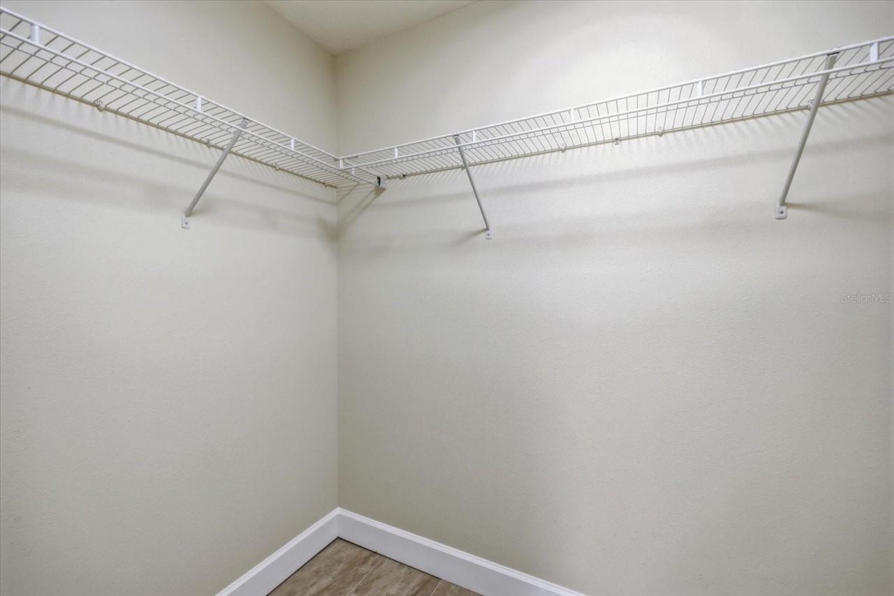 305 65th Avenue E, Bradenton, FL 34203 Photo