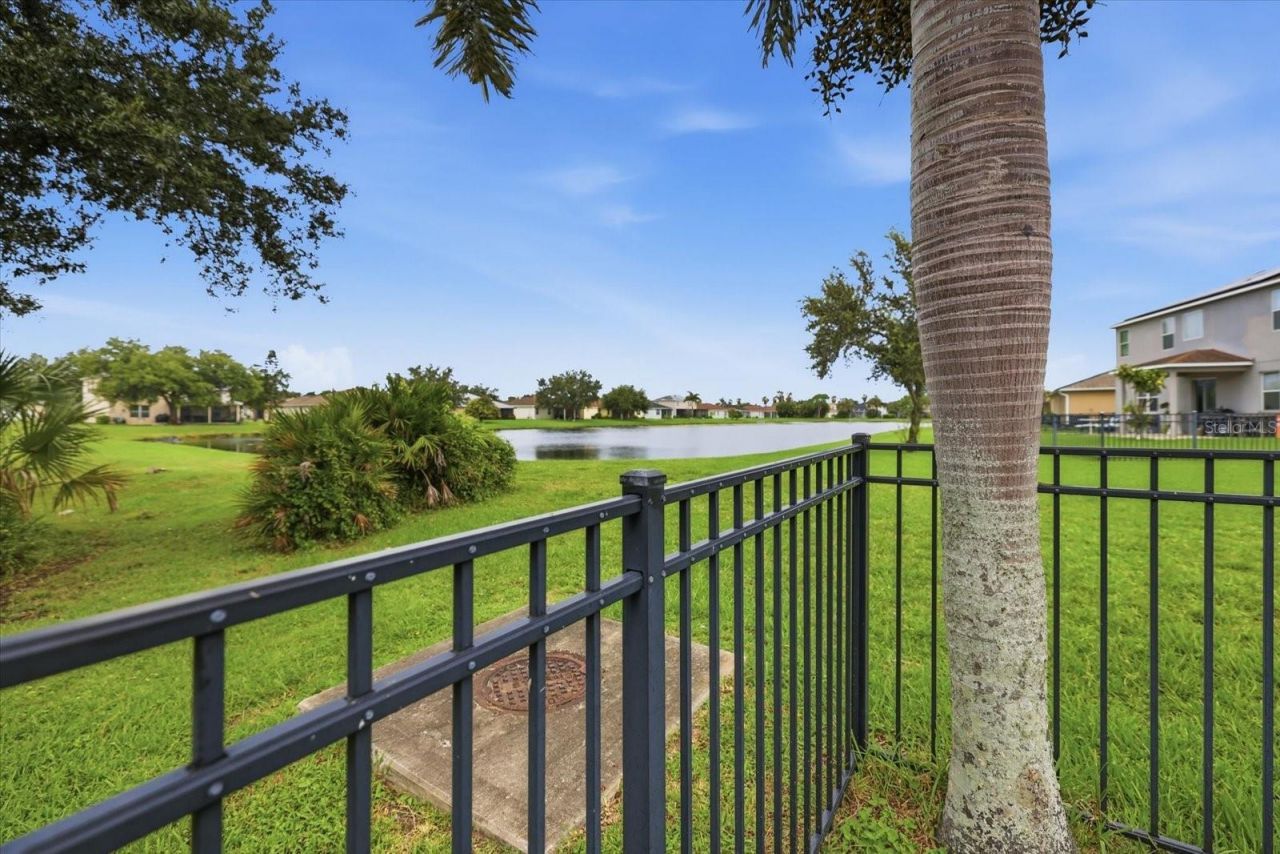 305 65th Avenue E, Bradenton, FL 34203 Photo