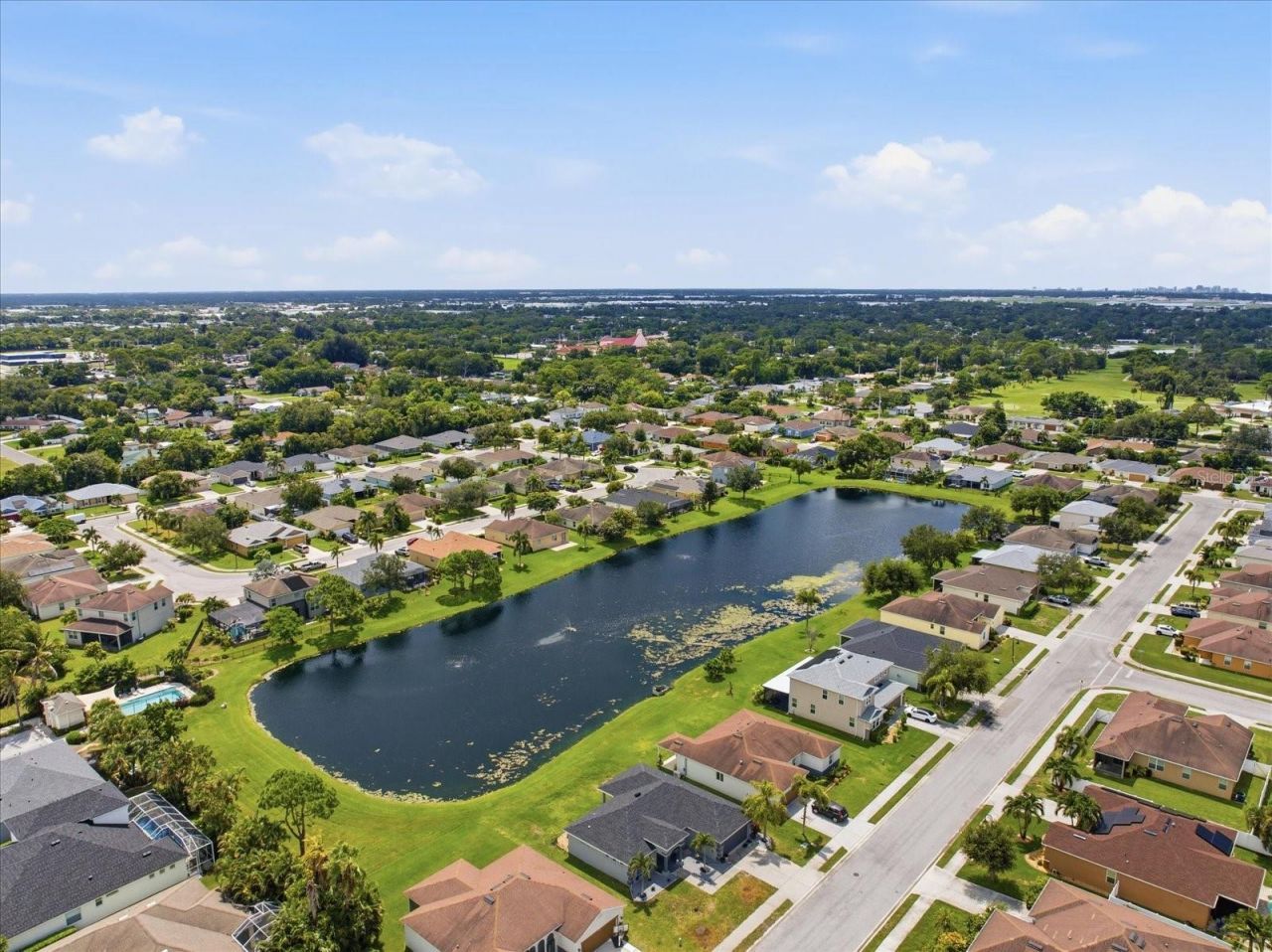 305 65th Avenue E, Bradenton, FL 34203 Photo