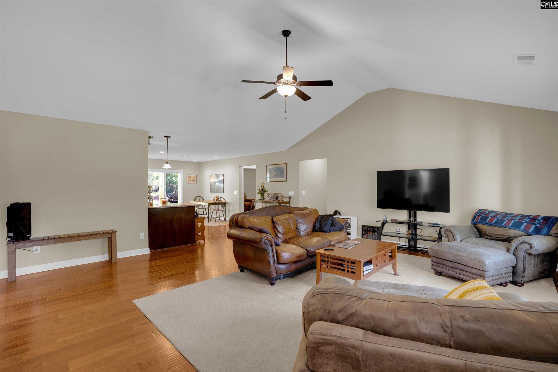 2058 Green Hill Road  Photo 8