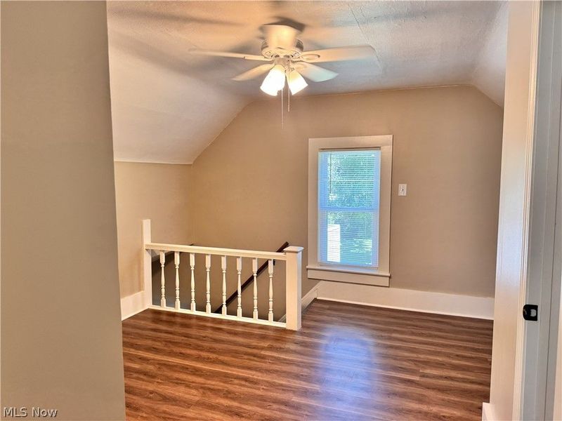 301 Bell Street, Barberton, OH 44203 Photo 10