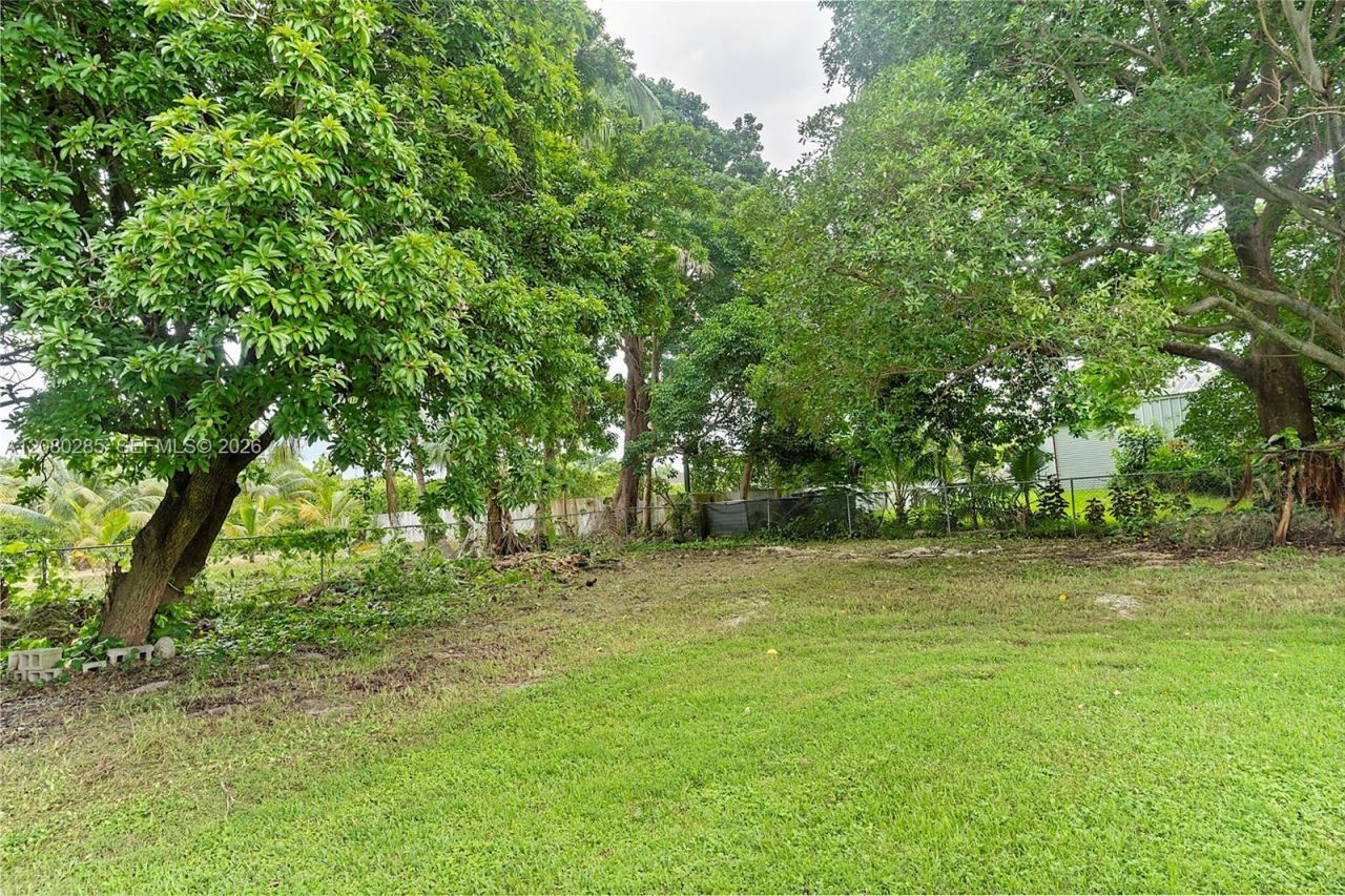 381 SW 127th Ave , Miami, FL 33184 Photo