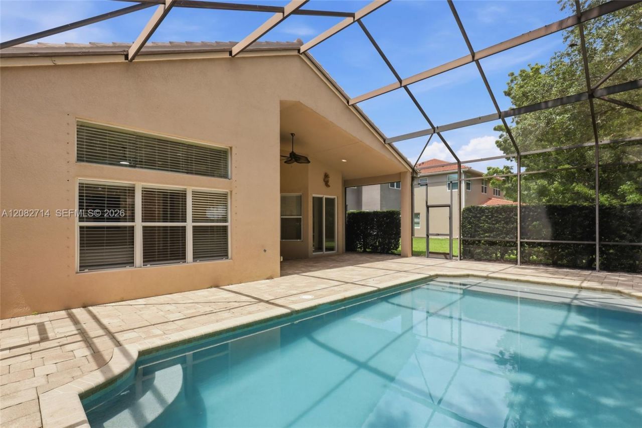 2009 Isla De Palma Cir , Naples, FL 34119 Photo