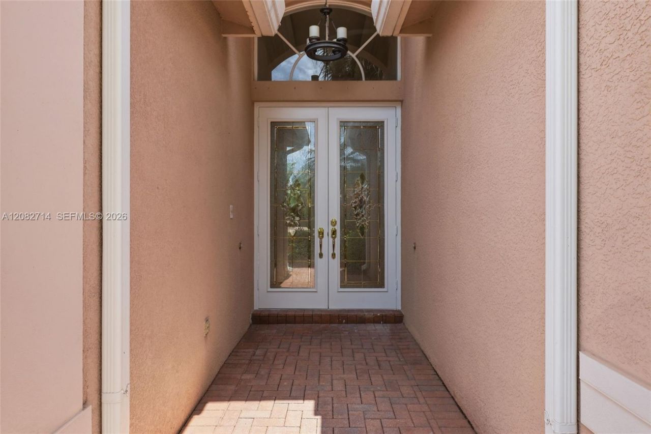 2009 Isla De Palma Cir , Naples, FL 34119 Photo