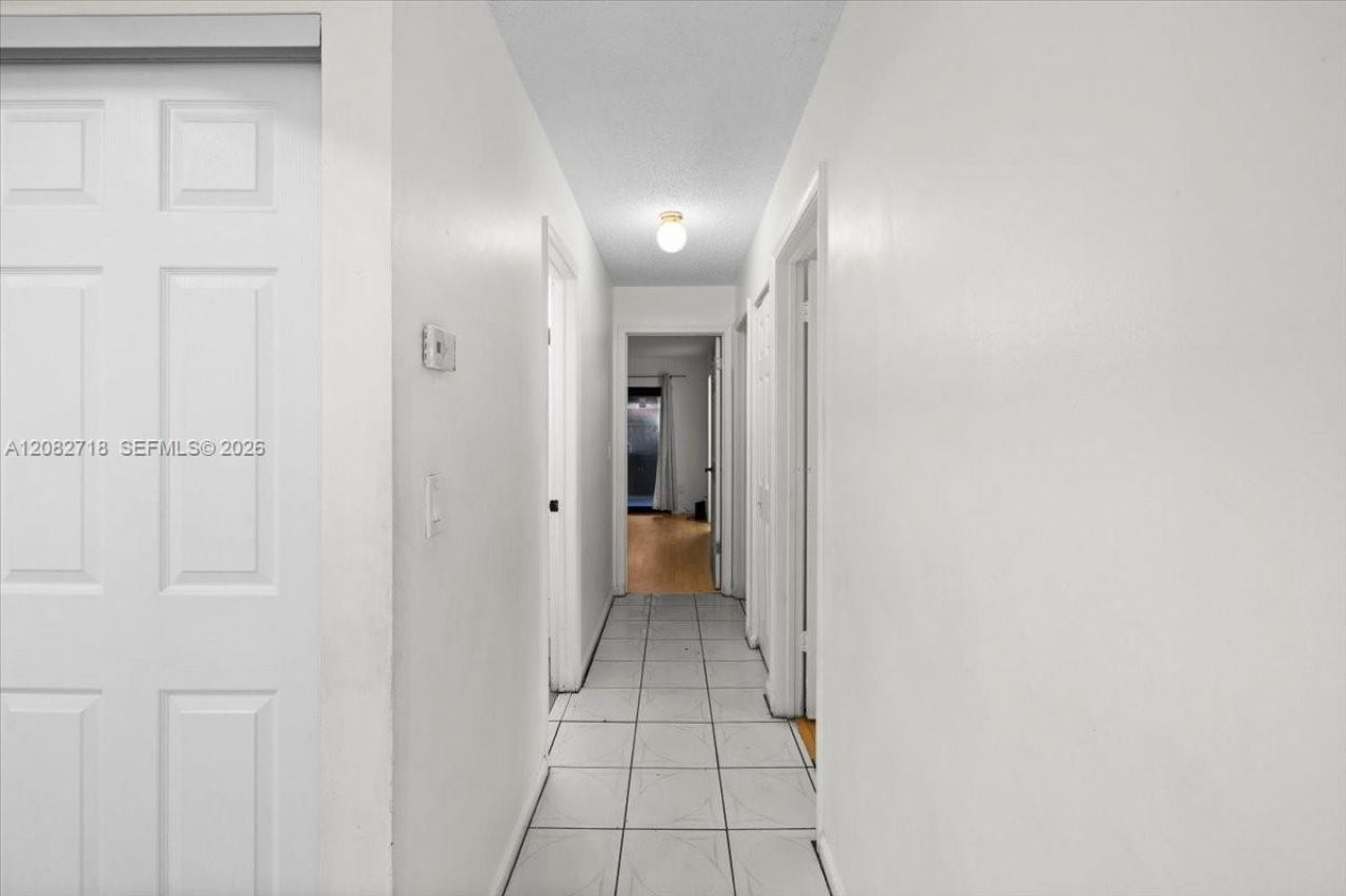 7425 SW 13th St, North Lauderdale, FL 33068 Photo