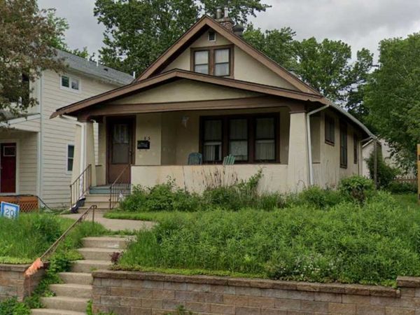 1285 Osceola Avenue , Saint Paul, MN 55105