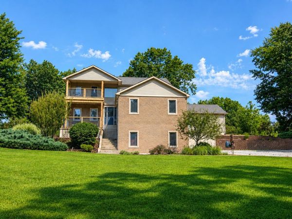 8840 E 150 S , Knox, IN 46534