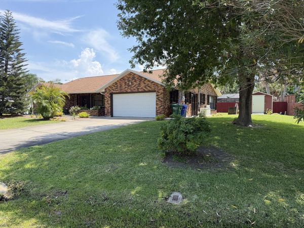 601 Strait Avenue, Sebastian, FL 32958