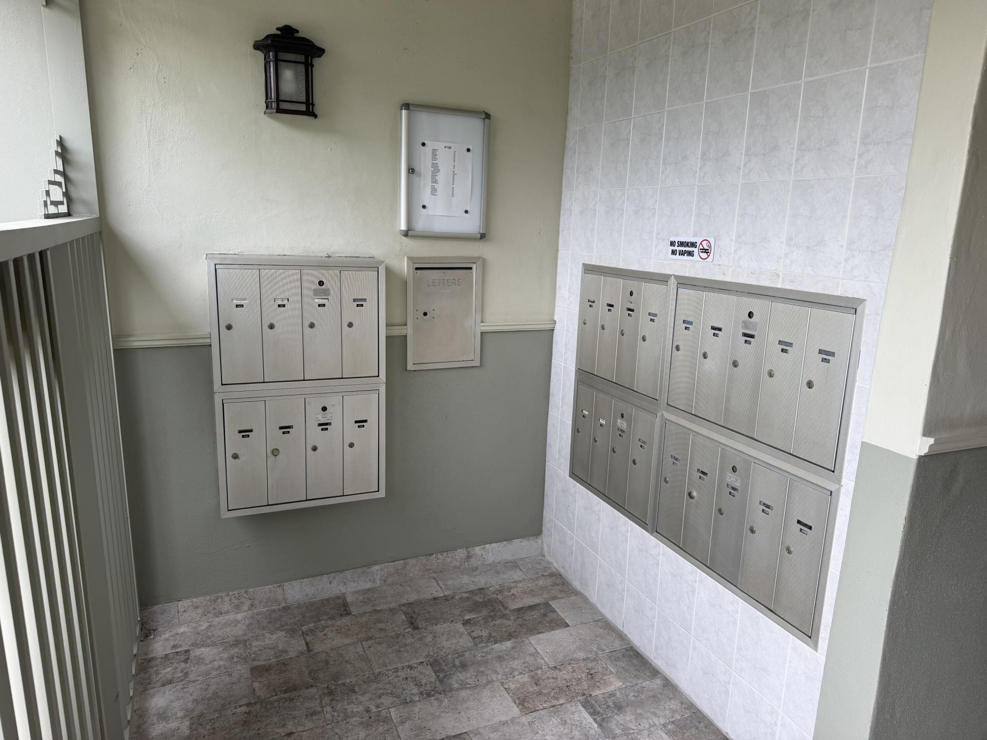 4120 Tivoli Court, Unit 208, Lake Worth, FL 33467 Photo