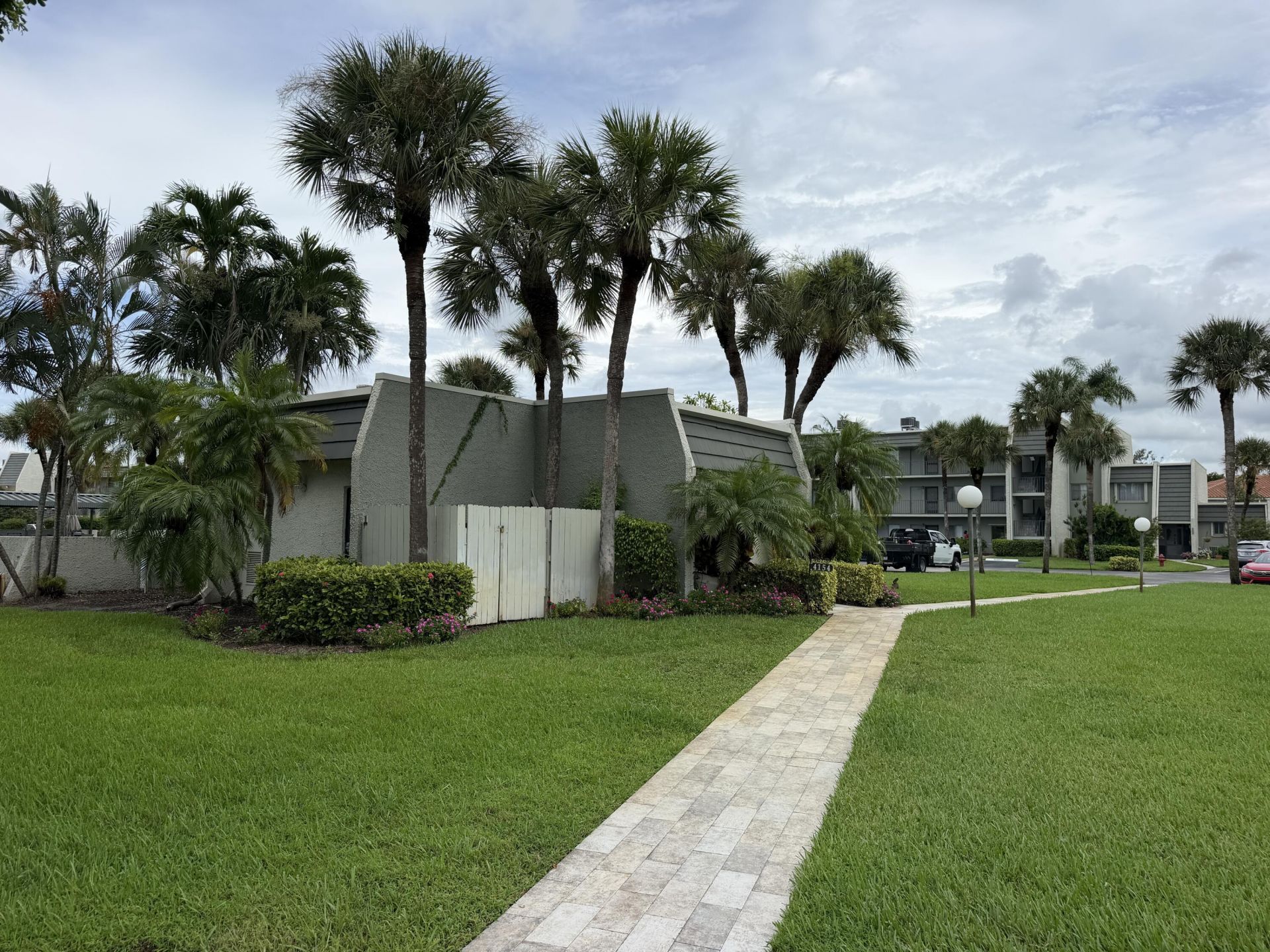 4120 Tivoli Court, Unit 208, Lake Worth, FL 33467 Photo