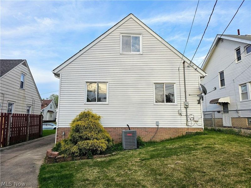 4838 E 86th Street, Garfield Heights, OH 44125 Photo 36
