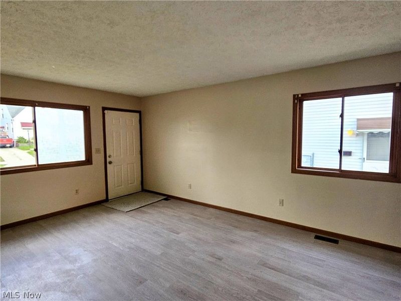 4838 E 86th Street, Garfield Heights, OH 44125 Photo 5